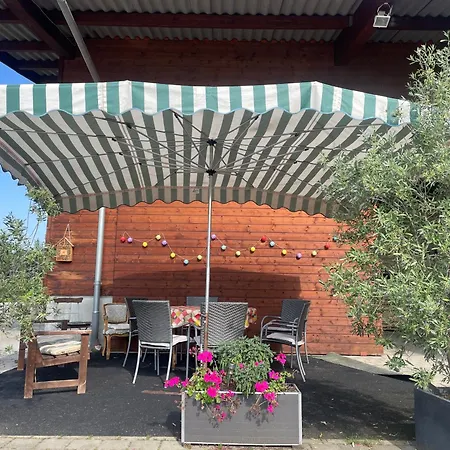 Hofgut Bergchalet Mirabell - Natururlaub Am Bodensee 프리드리히스하펜