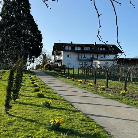 Hofgut Bergchalet Mirabell - Natururlaub Am Bodensee Lägenhet *