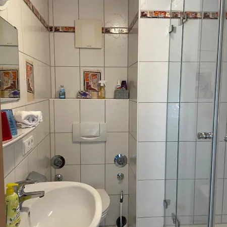 아파트 Hofgut Bergchalet Mirabell - Natururlaub Am Bodensee 프리드리히스하펜